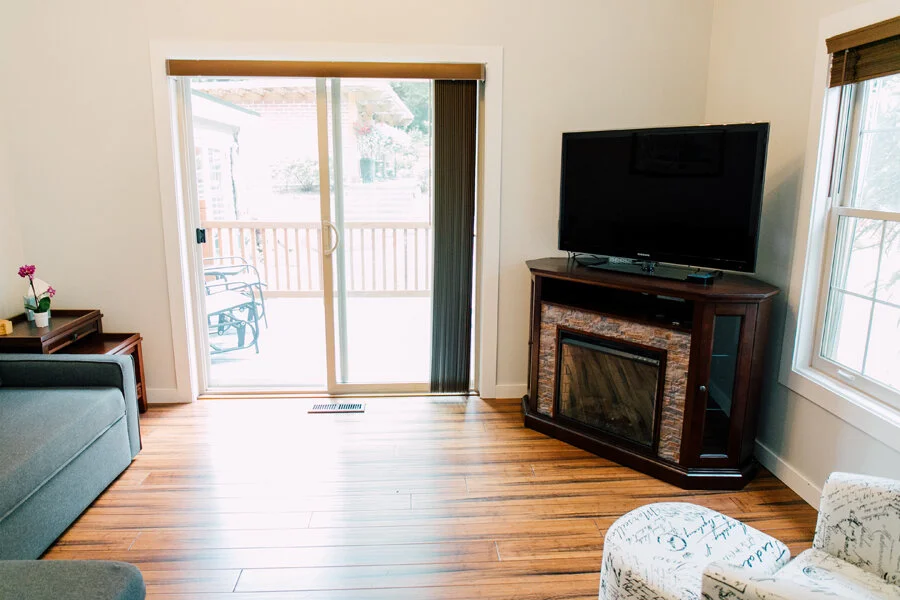 Bellingham Airbnb Photographer Katheryn Moran Chuckanut Drive Airbnb