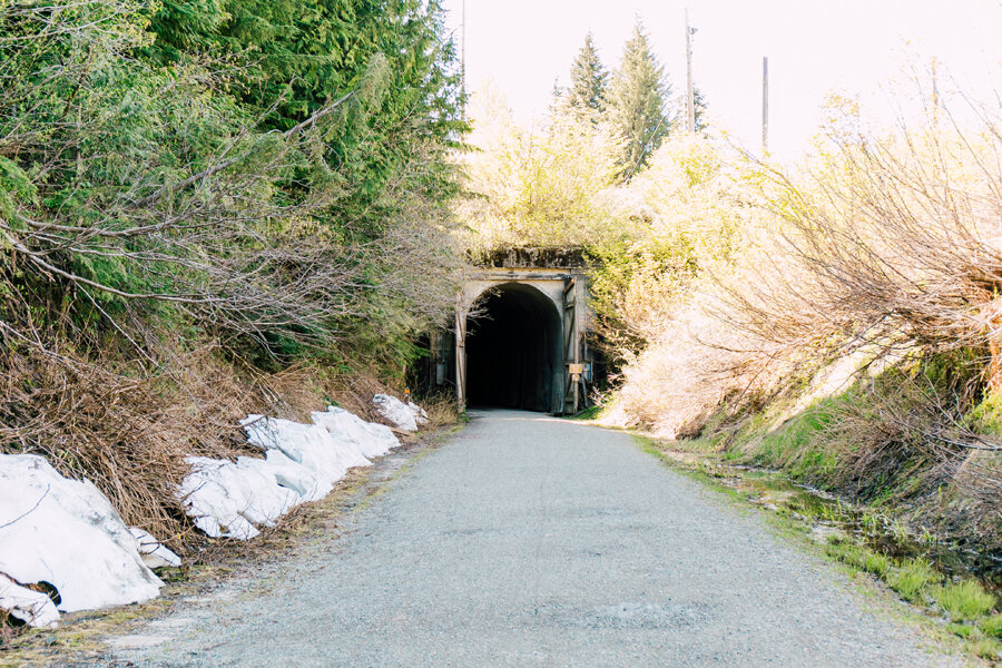 North bend Airbnb Photographer Katheryn Moran Photography