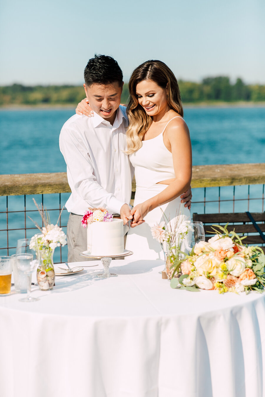 047-bellingham-elopement-photographer-katheryn-moran-semiahmoo-resort-nicolle-joel-2020.jpg
