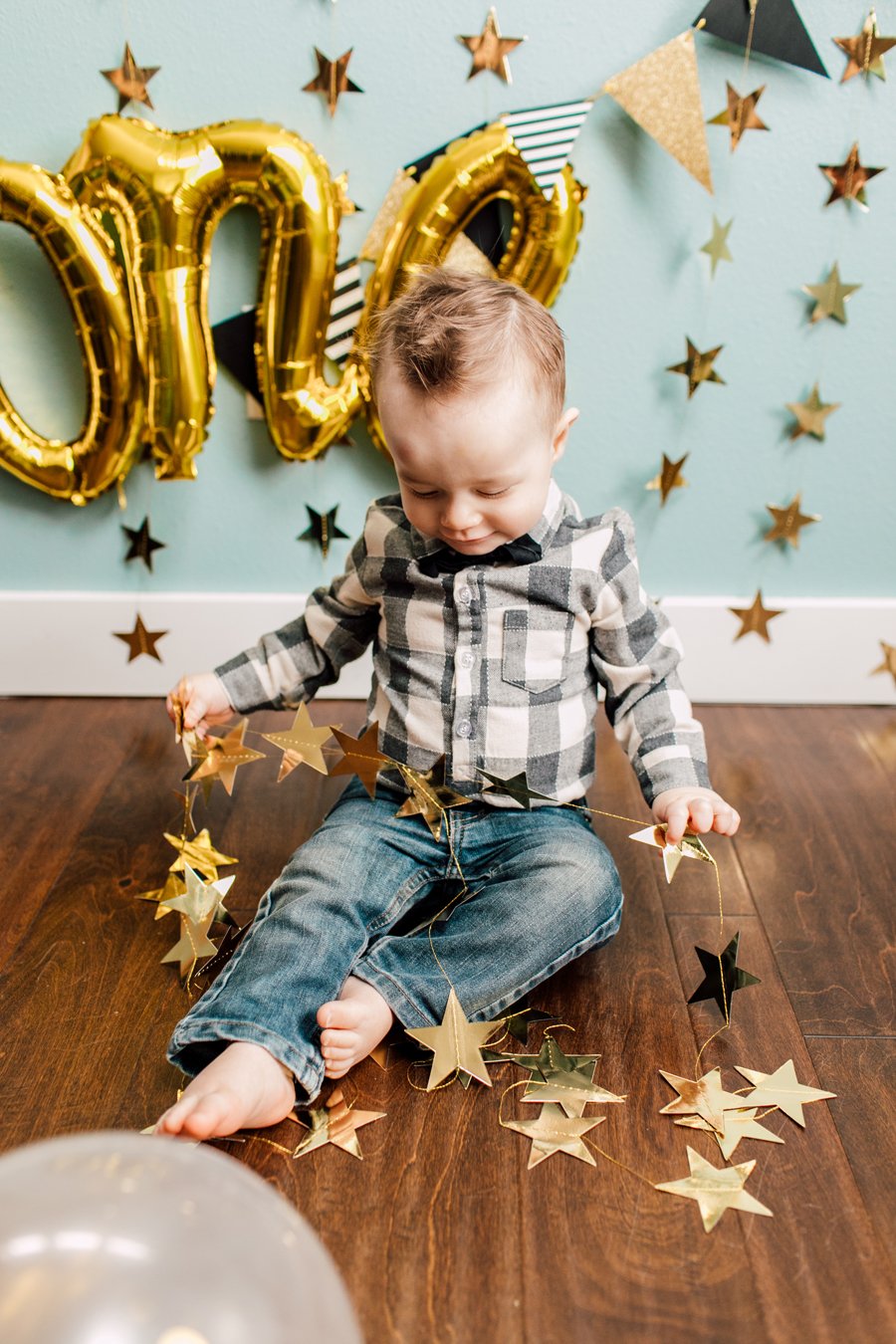 003-bellingham-one-year-cake-smash-photographer-katheryn-moran-huck-2022.jpg