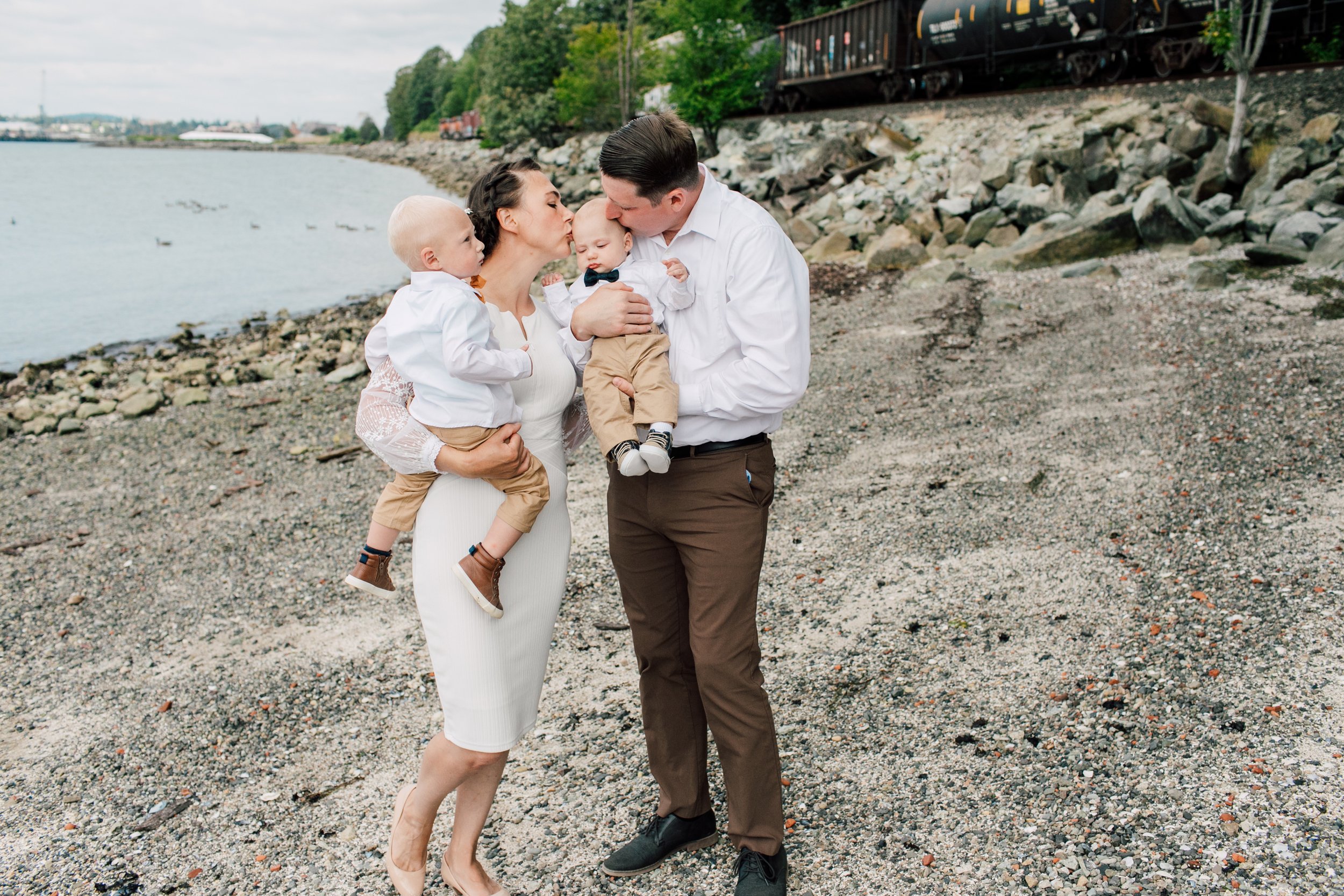 Bellingham Family Photographer Katheryn MOran Photography Bellingham Best Photographer Boulevard Park 2022