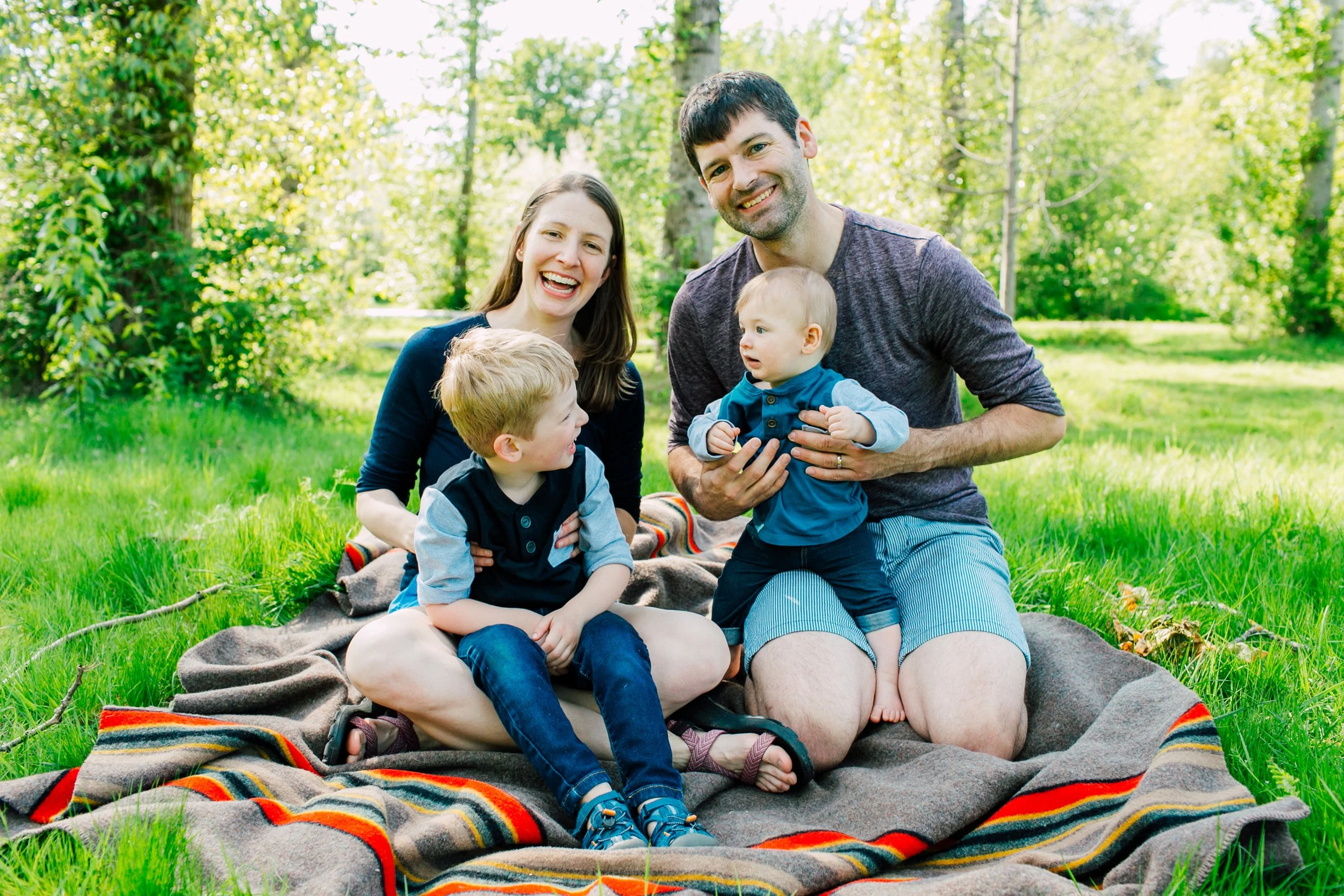 Bellingham Milestone 6 Month Family Photographer Katheryn Moran 
