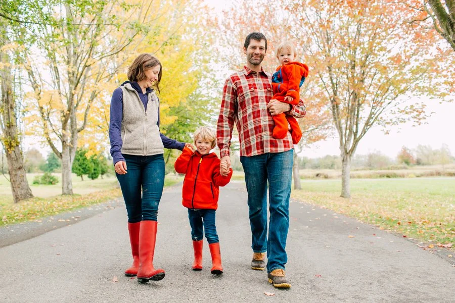 Bellingham Milestone 6 Month Family Photographer Katheryn Moran 