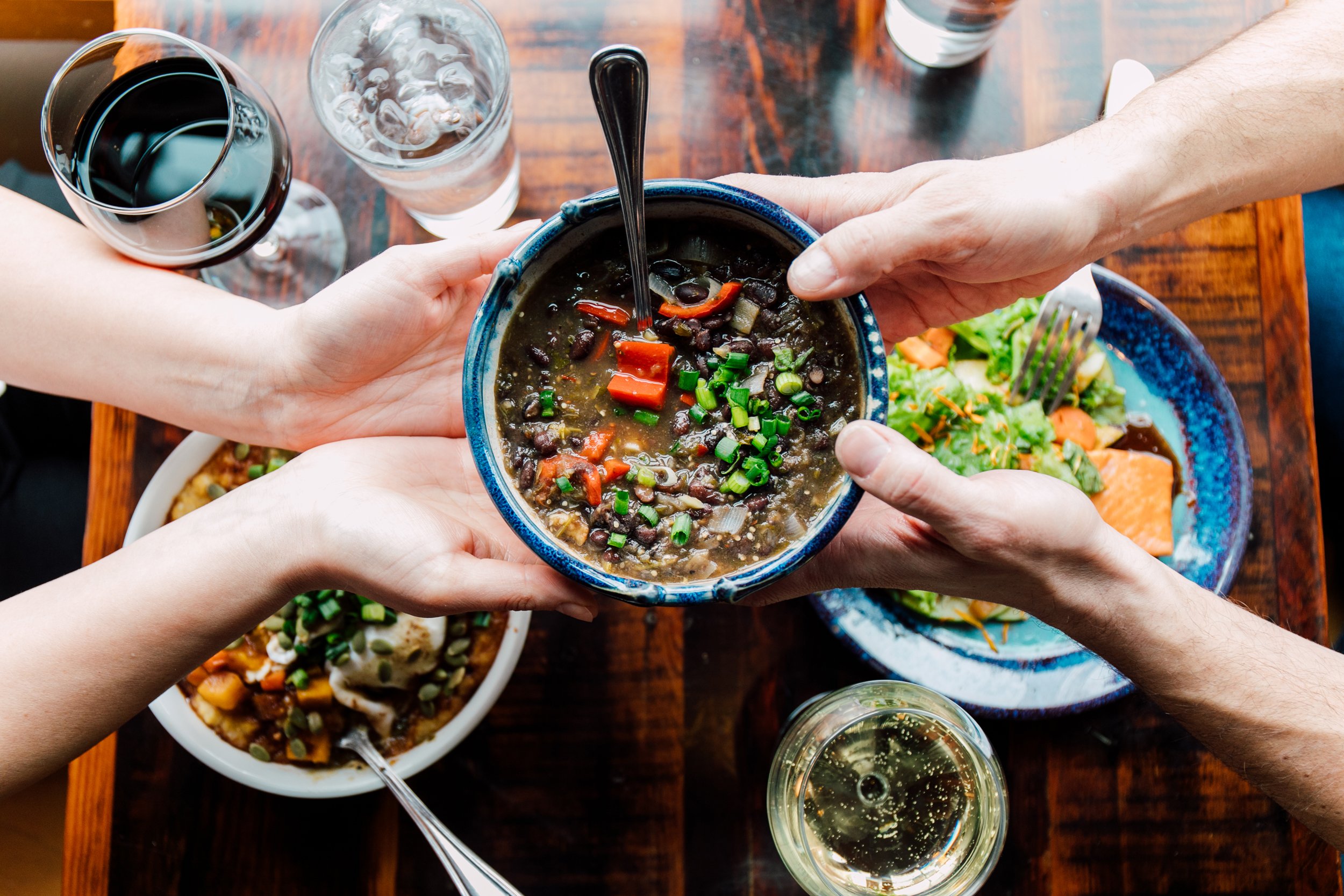 Bellingham Food Restaurant Photographer Food Styling Katheryn Moran Evolve Cafe Fairhaven coffee making sharing bowl blue water pottery