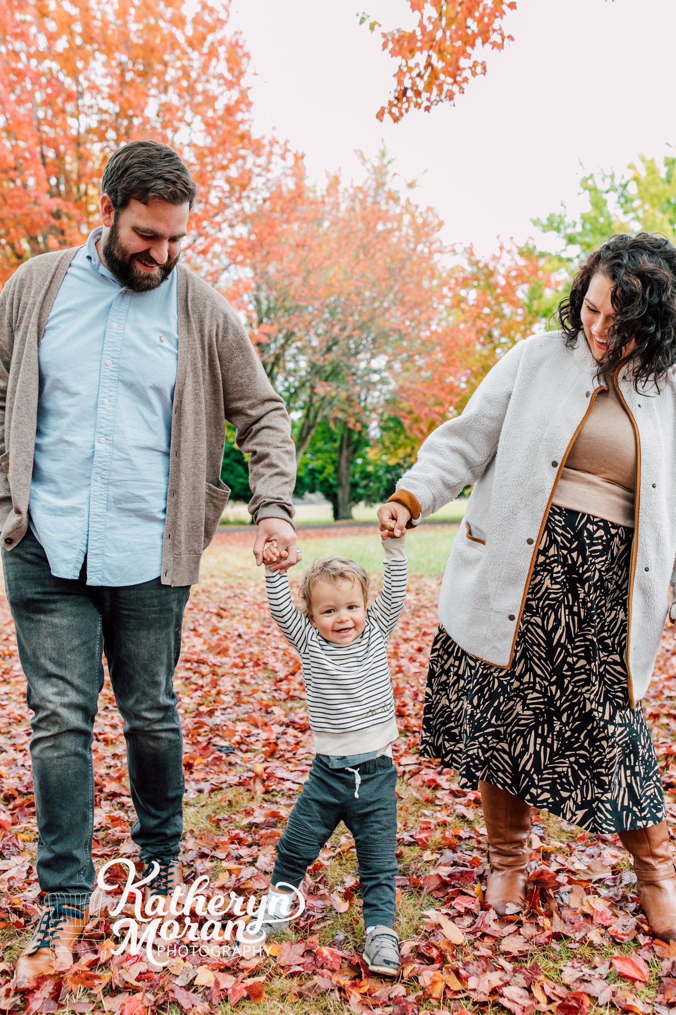 Bellingham Family Couple Maternity Professional Photographer Katheryn Moran Photography Hovander Park