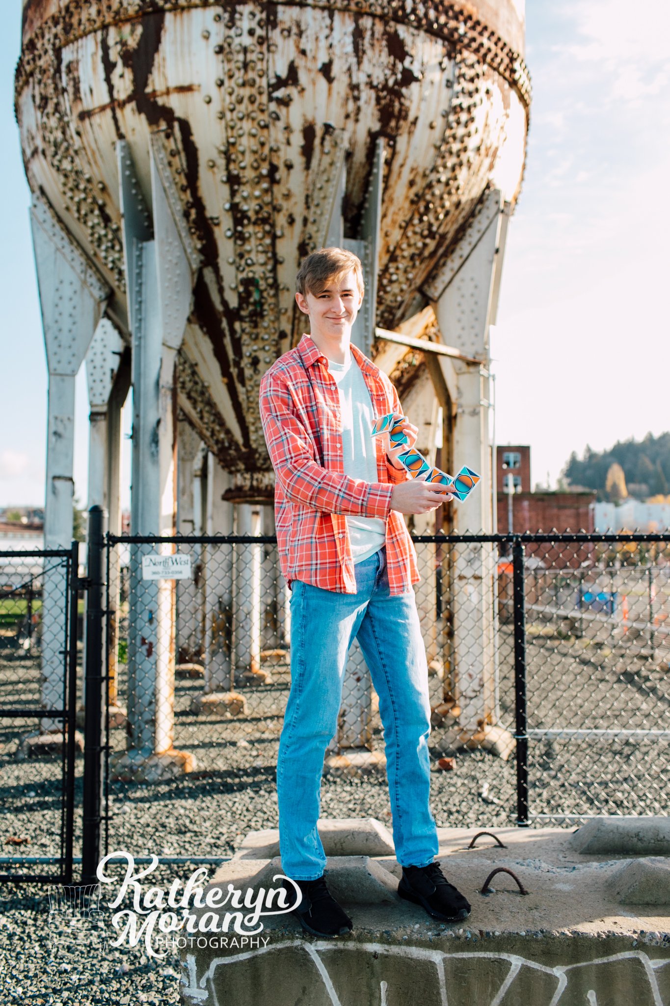 Bellingham Professional Senior Couple Family Photographer Lifestyle Katheryn Moran Photography Waypoint Park Container Village Kulshan Trackside