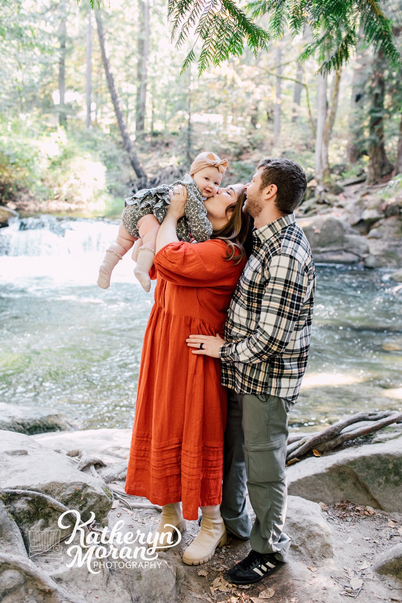 Bellingham Professional Lifestyle Photographer Katheryn Moran Engagement Family Maternity Whatcom Falls Park