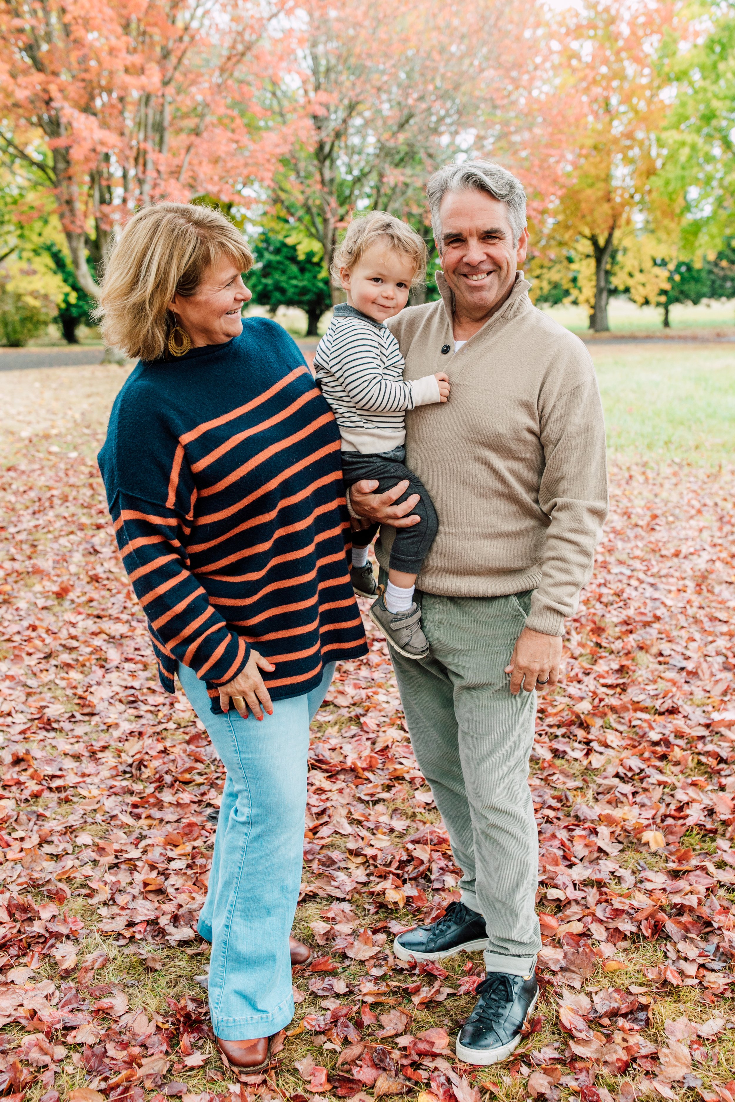 024-bellingham-family-photographer-katheryn-moran-photography-hovander-park-multi-family-photography-widden.jpg