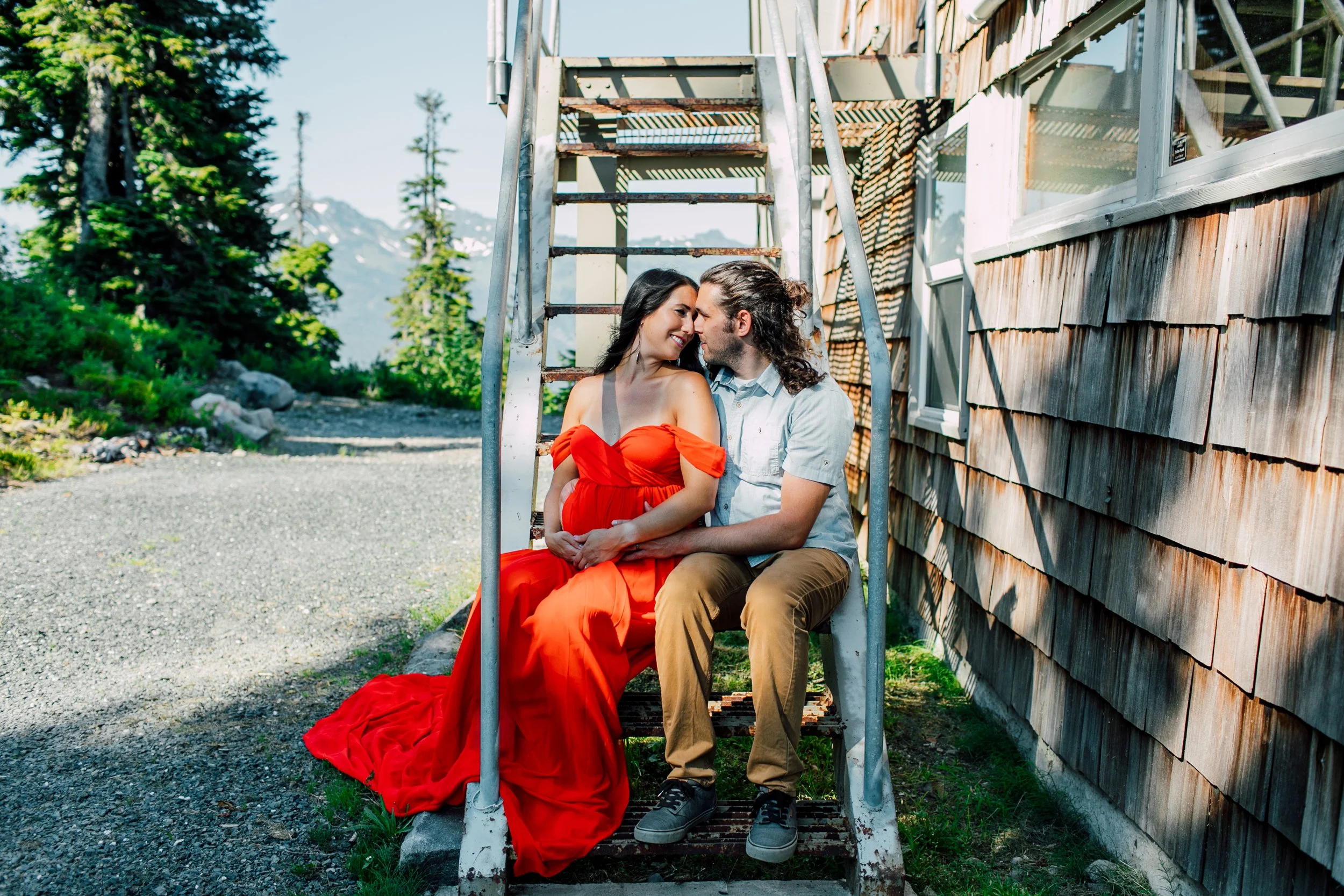 024-bellingham-maternity-photographer-katheryn-moran-mount-baker-picture-lake-gallo.jpg