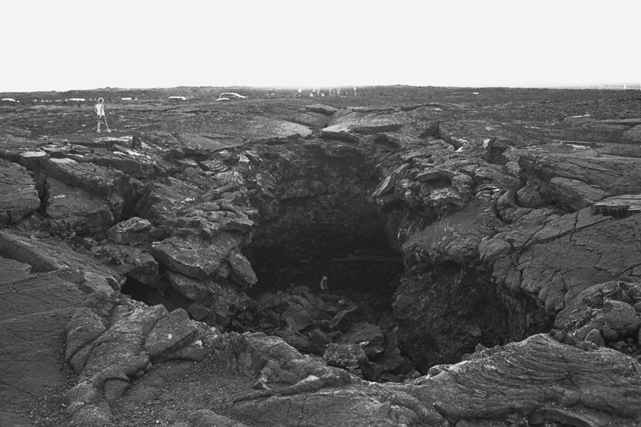 8_14_HEFFNERSINHAWAII_bw35_0059.jpg