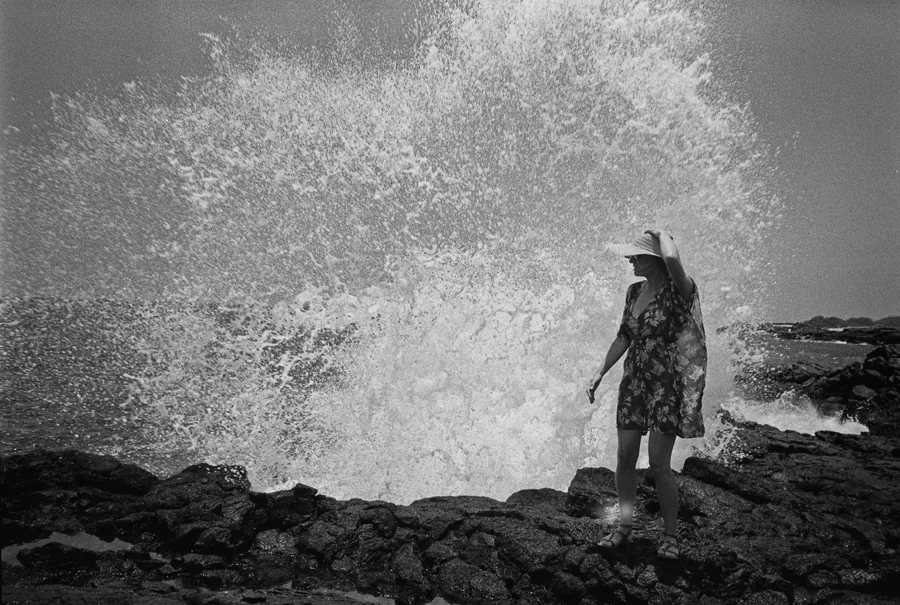 8_14_HEFFNERSINHAWAII_bw35_0090.jpg