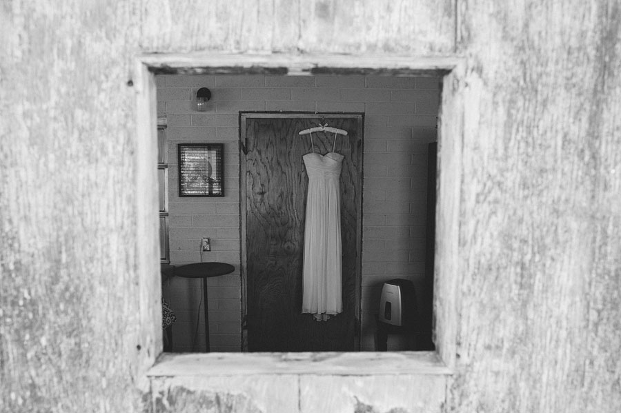 JOSHUATREEWEDDING_bytheimageisfound_0039.jpg