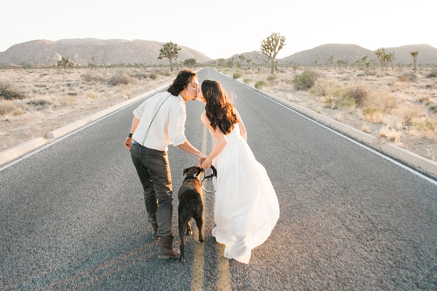 JOSHUATREEWEDDING_bytheimageisfound_0112.jpg