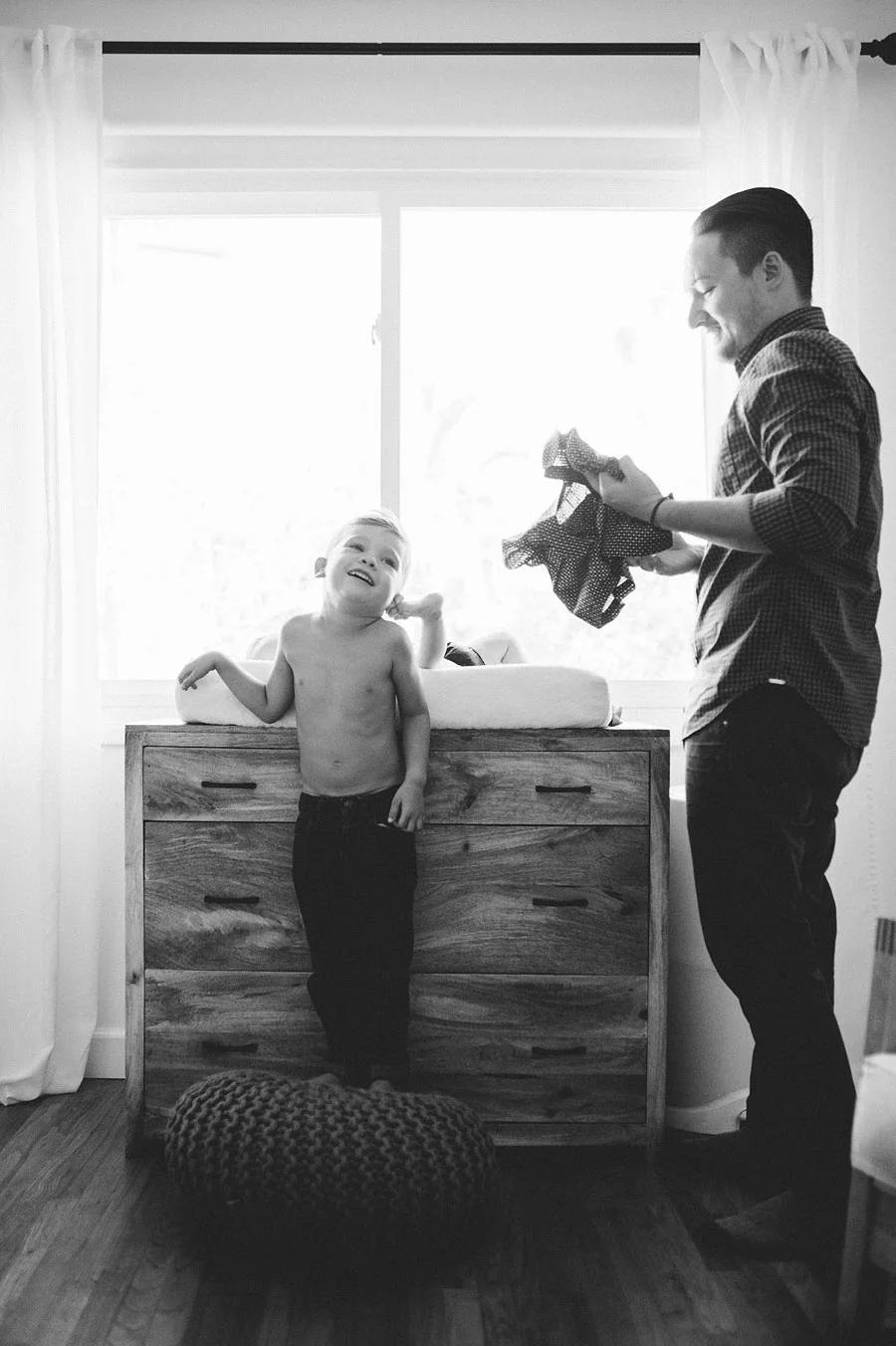 THECHANFAMILY_inhomefamilyportraits_bytheimageisfound_023.jpg