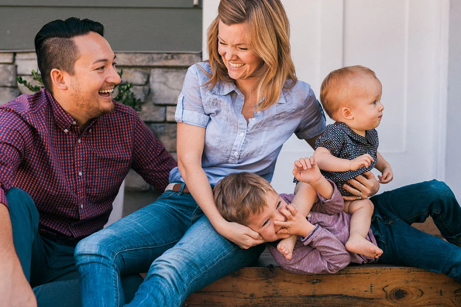 THECHANFAMILY_inhomefamilyportraits_bytheimageisfound_061.jpg