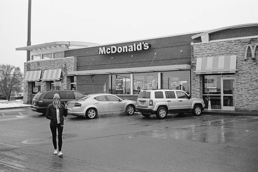 1_15_movetonashville_contaxT2_037.jpg