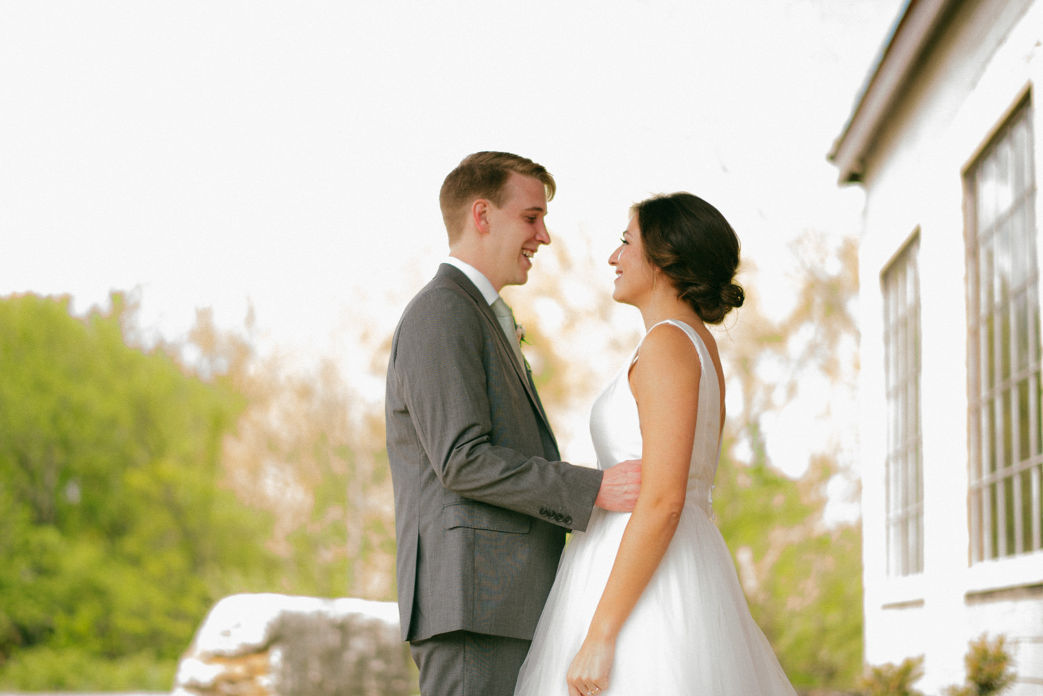 TheQuarryVenueWedding_KnoxvilleWedding_Cudzillo_by_TheImageIsFound_0047.jpg