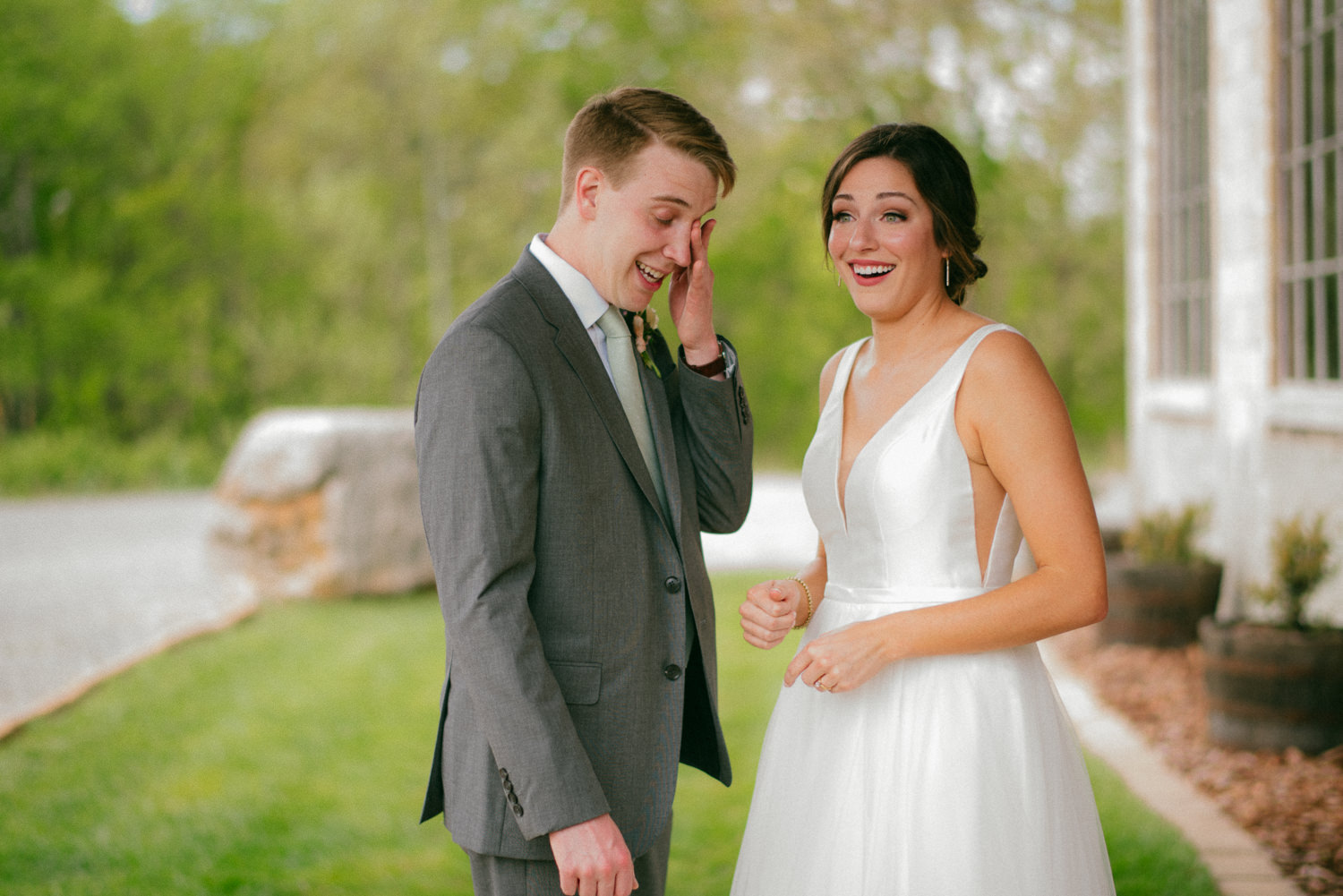 TheQuarryVenueWedding_KnoxvilleWedding_Cudzillo_by_TheImageIsFound_0048.jpg