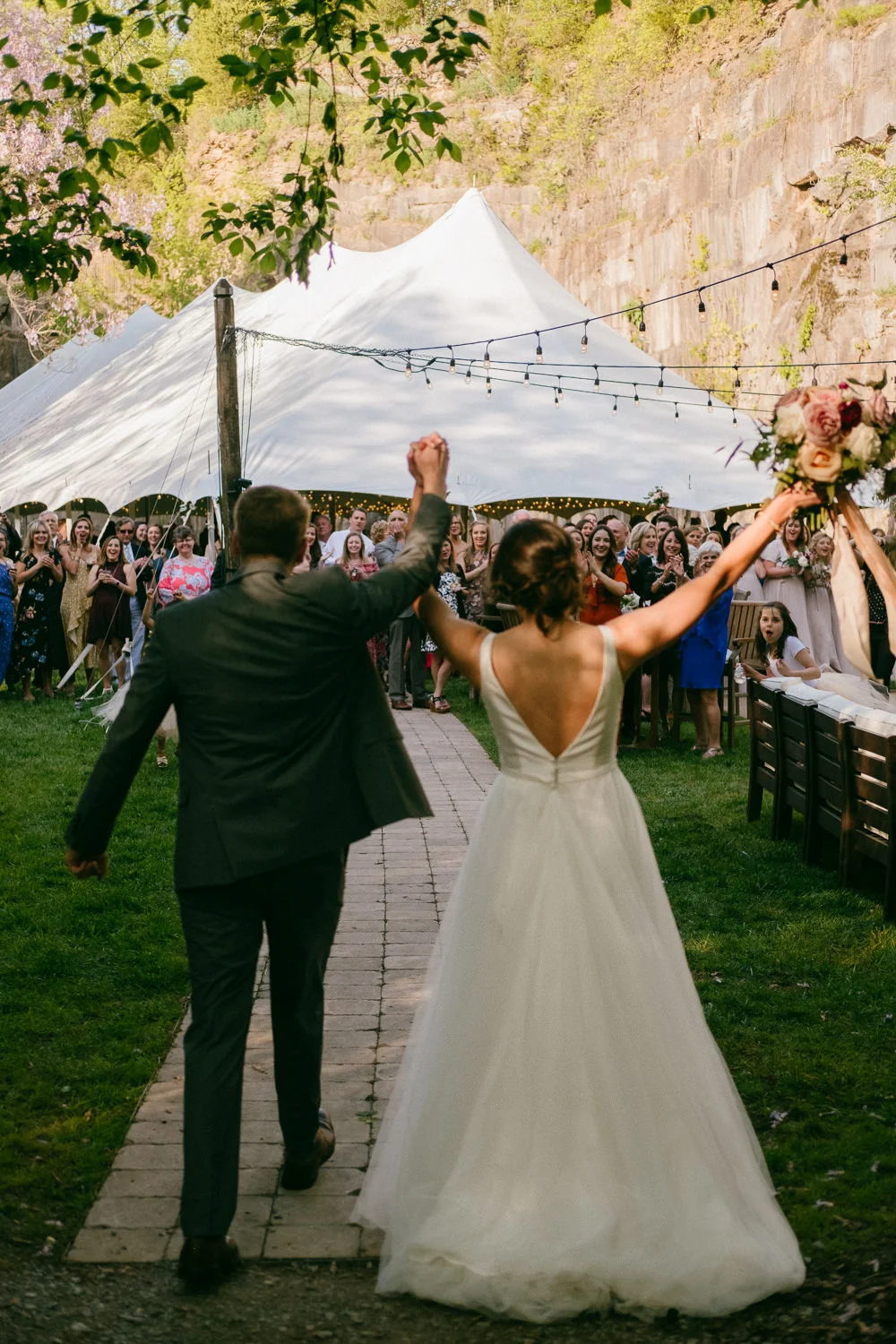 TheQuarryVenueWedding_KnoxvilleWedding_Cudzillo_by_TheImageIsFound_0184.jpg