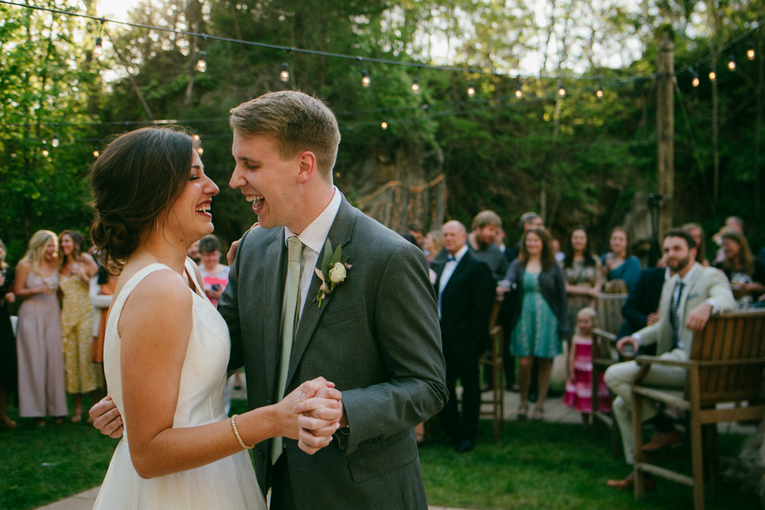 TheQuarryVenueWedding_KnoxvilleWedding_Cudzillo_by_TheImageIsFound_0188.jpg