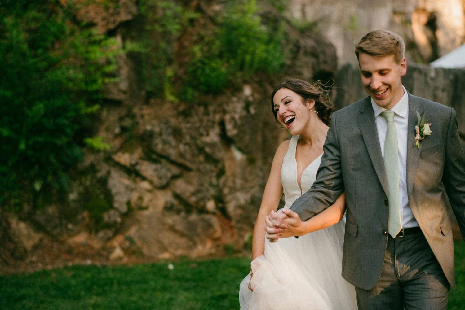 TheQuarryVenueWedding_KnoxvilleWedding_Cudzillo_by_TheImageIsFound_0214.jpg