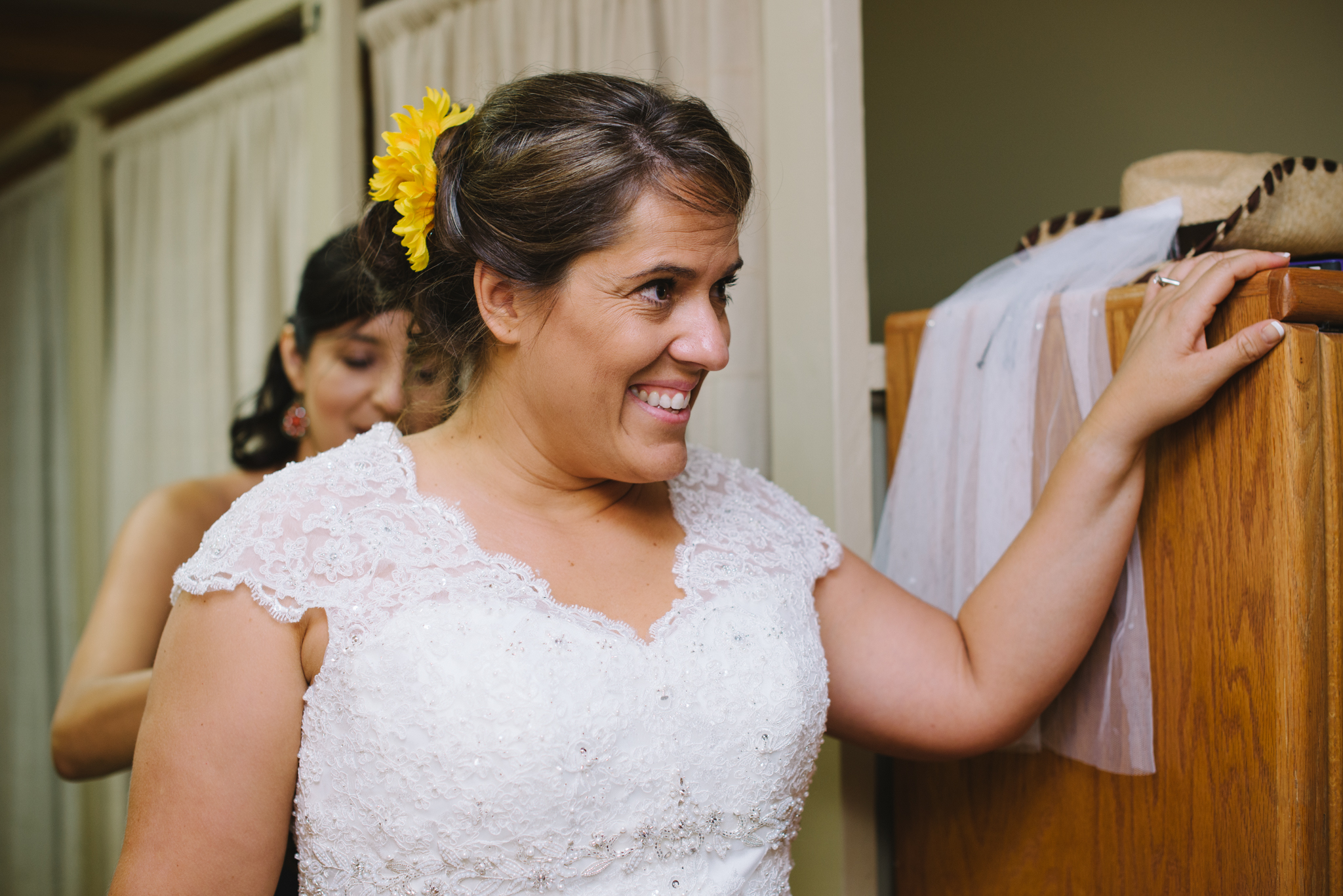 Elisabeth+Todd (2014-07-05)-Neal Dieker Photography-11.jpg