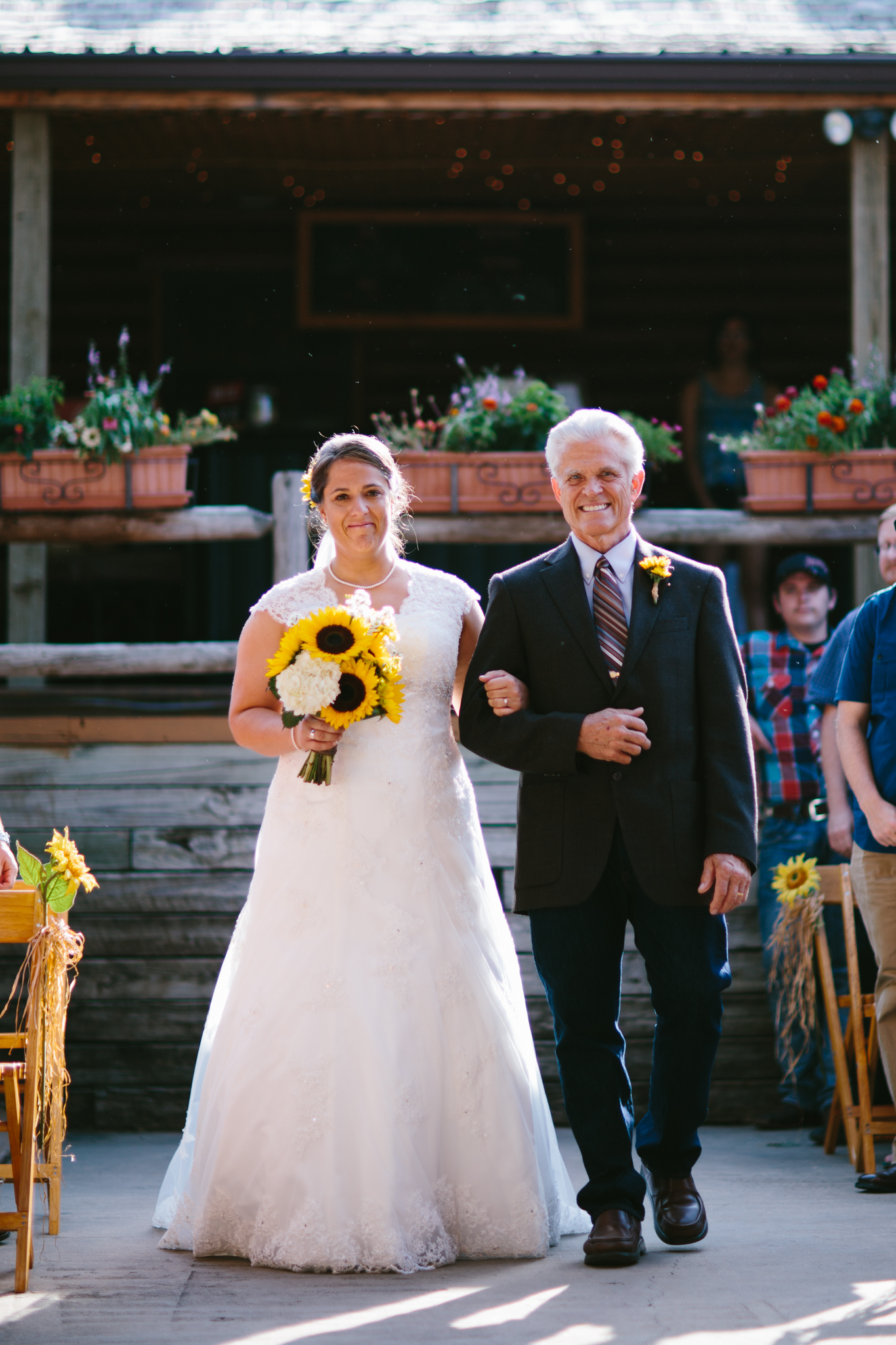 Elisabeth+Todd (2014-07-05)-Neal Dieker Photography-81.jpg