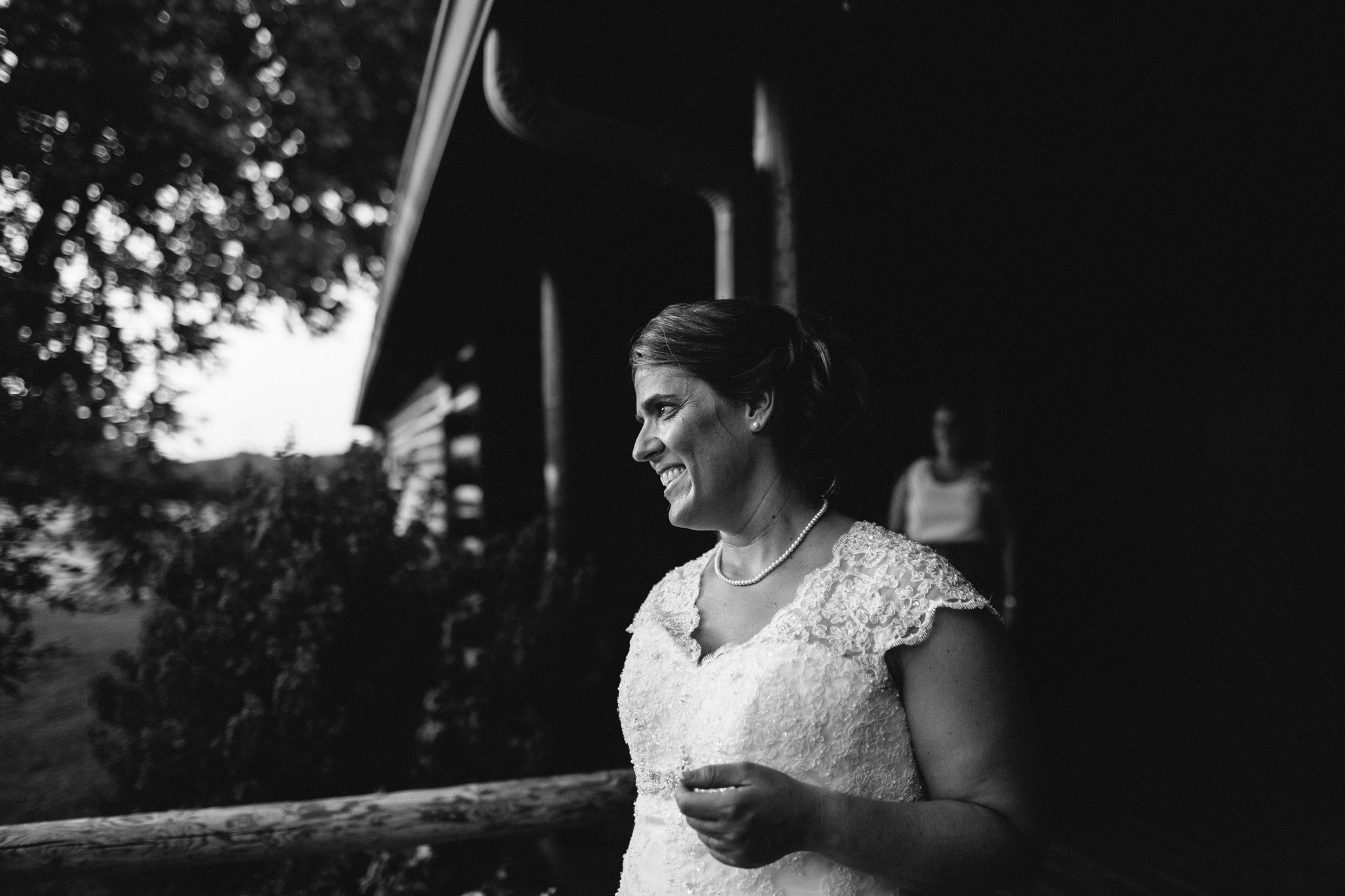Elisabeth+Todd (2014-07-05)-Neal Dieker Photography-120.jpg