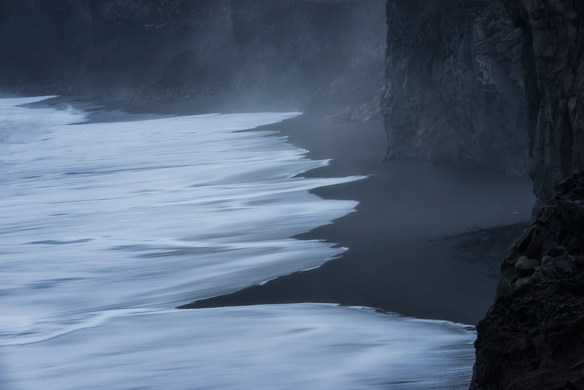 Dyraholey-cliffs.jpg