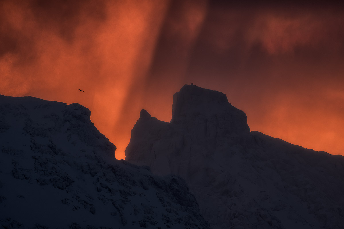 Lofoten-Sunrise-Fire-2.jpg