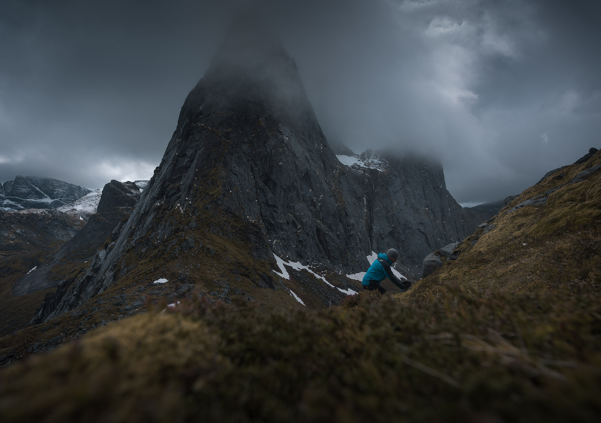 Lofoten-Horseid-Hike.jpg