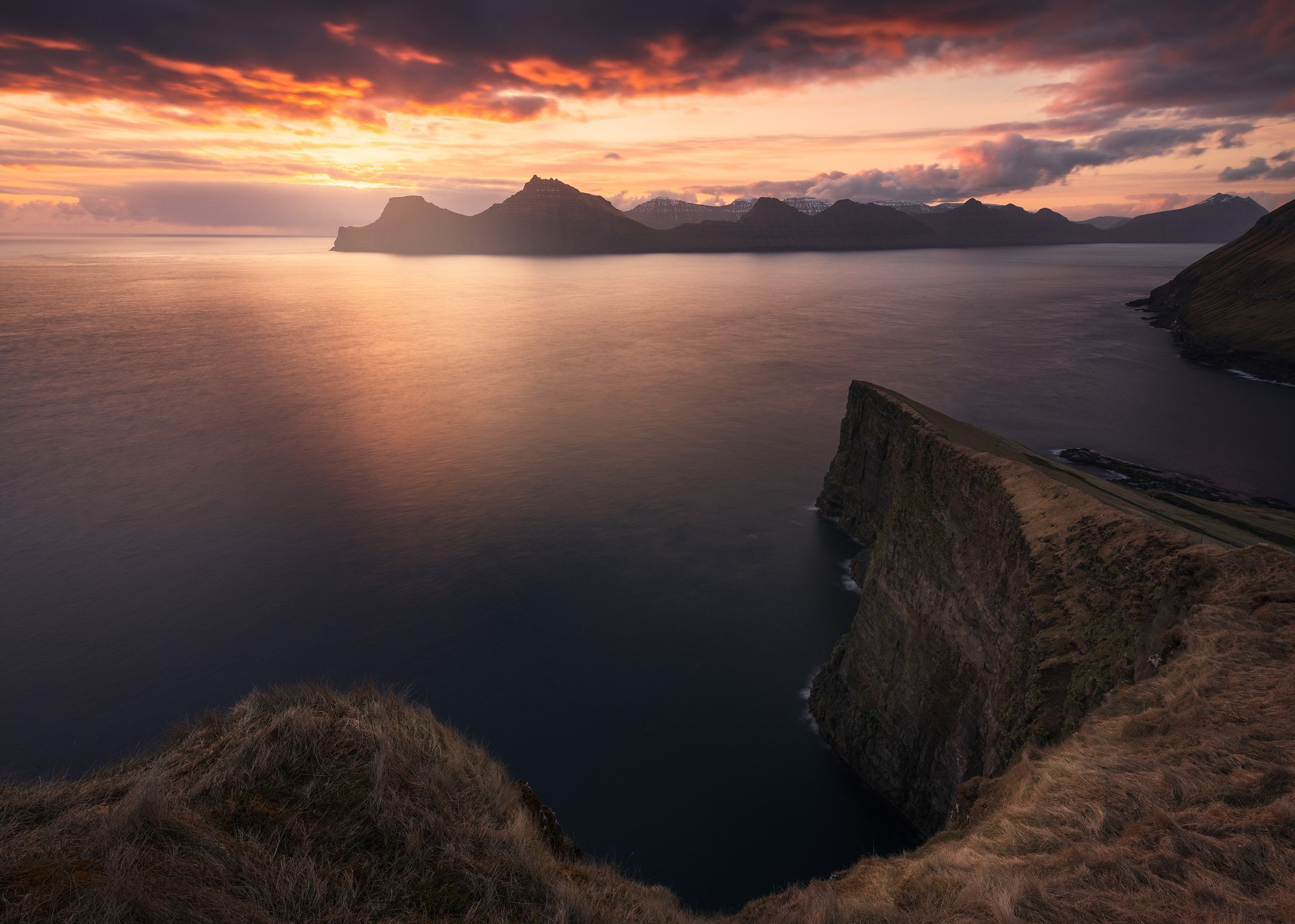 Faroe-Islands-05-19-Sunset-9.jpg