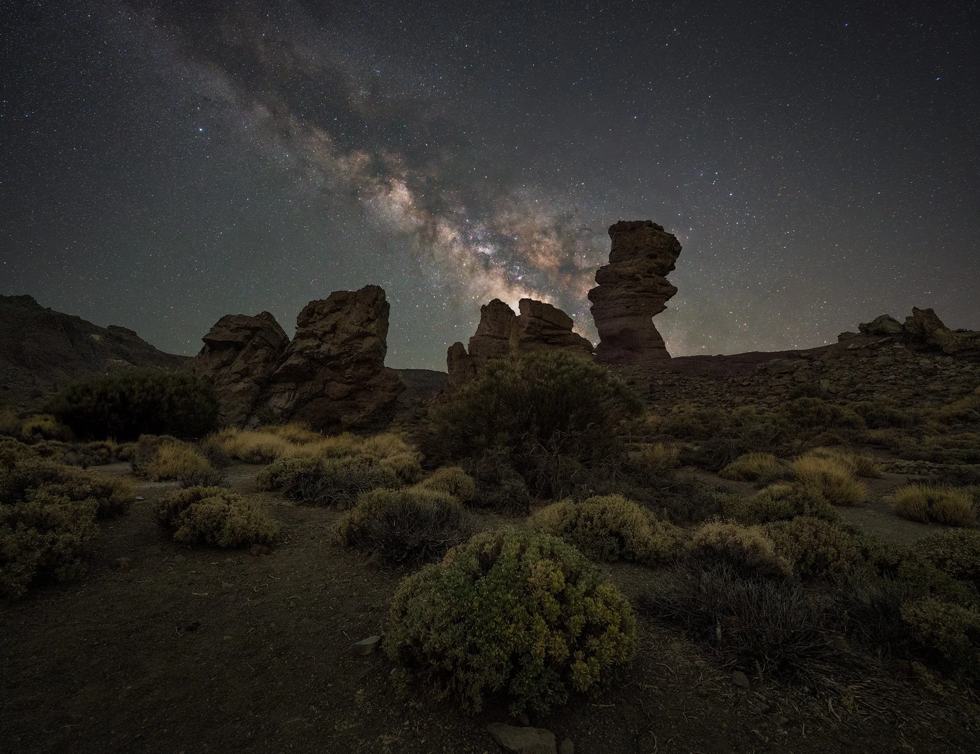 Tenerife-Teide-Milky-Way-06-24-2.jpg