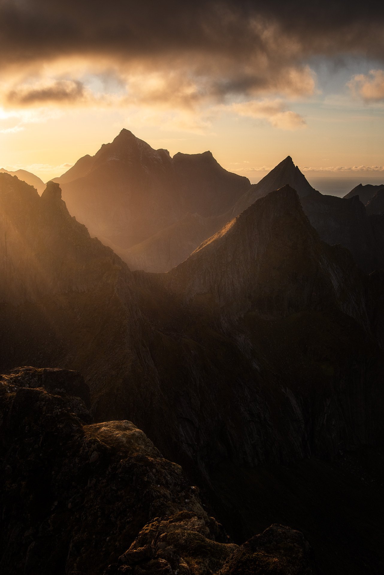 Lofoten-Autumn-Aerial-09-19-3.jpg
