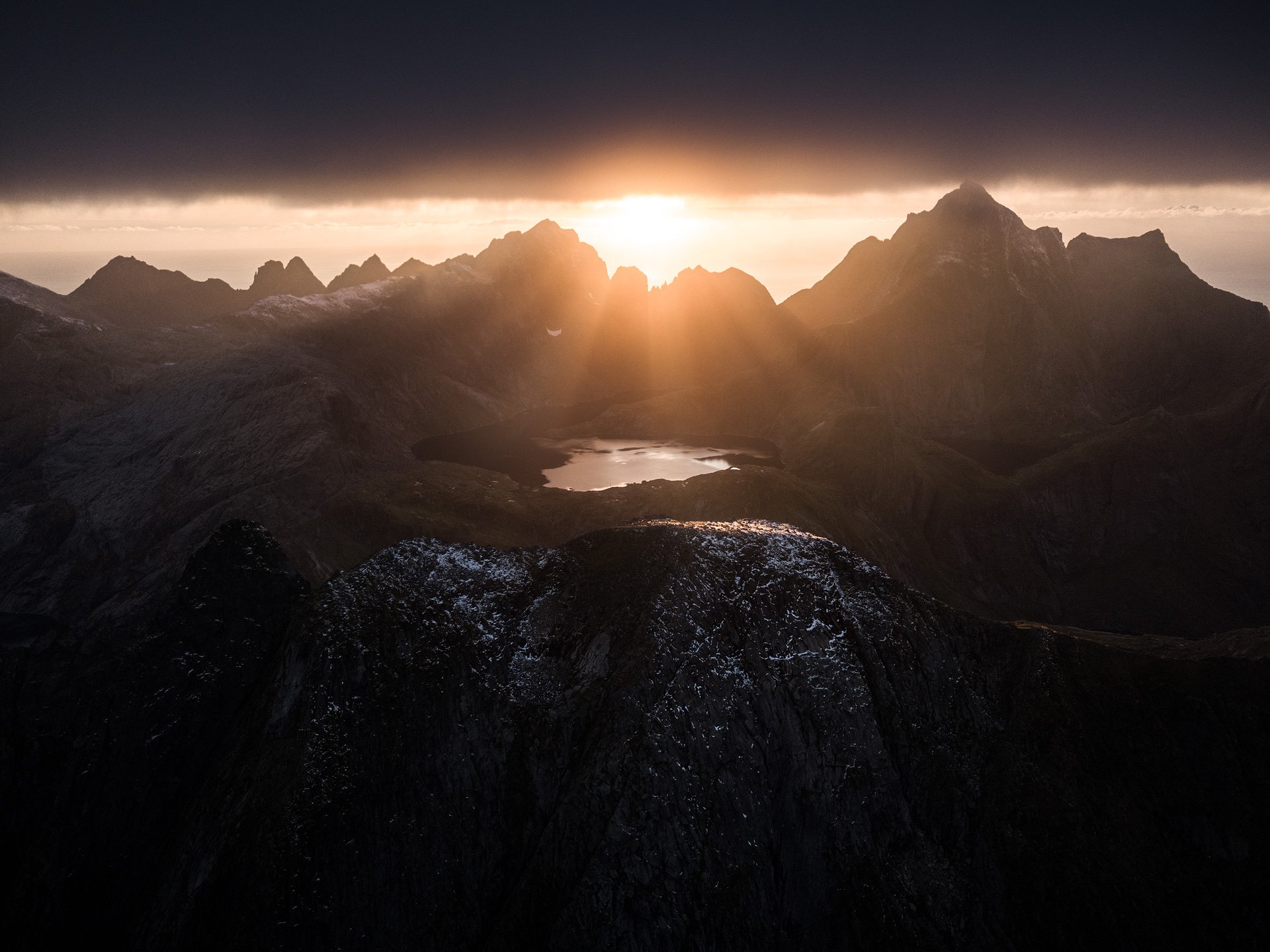 Lofoten-Autumn-Aerial-09-19-8.jpg