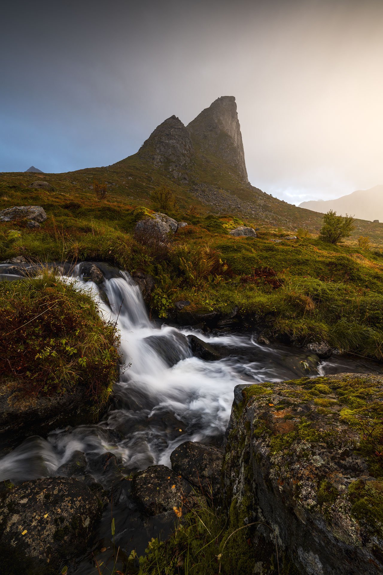 Norway-Lofoten-Unstad-09-24-1.jpg