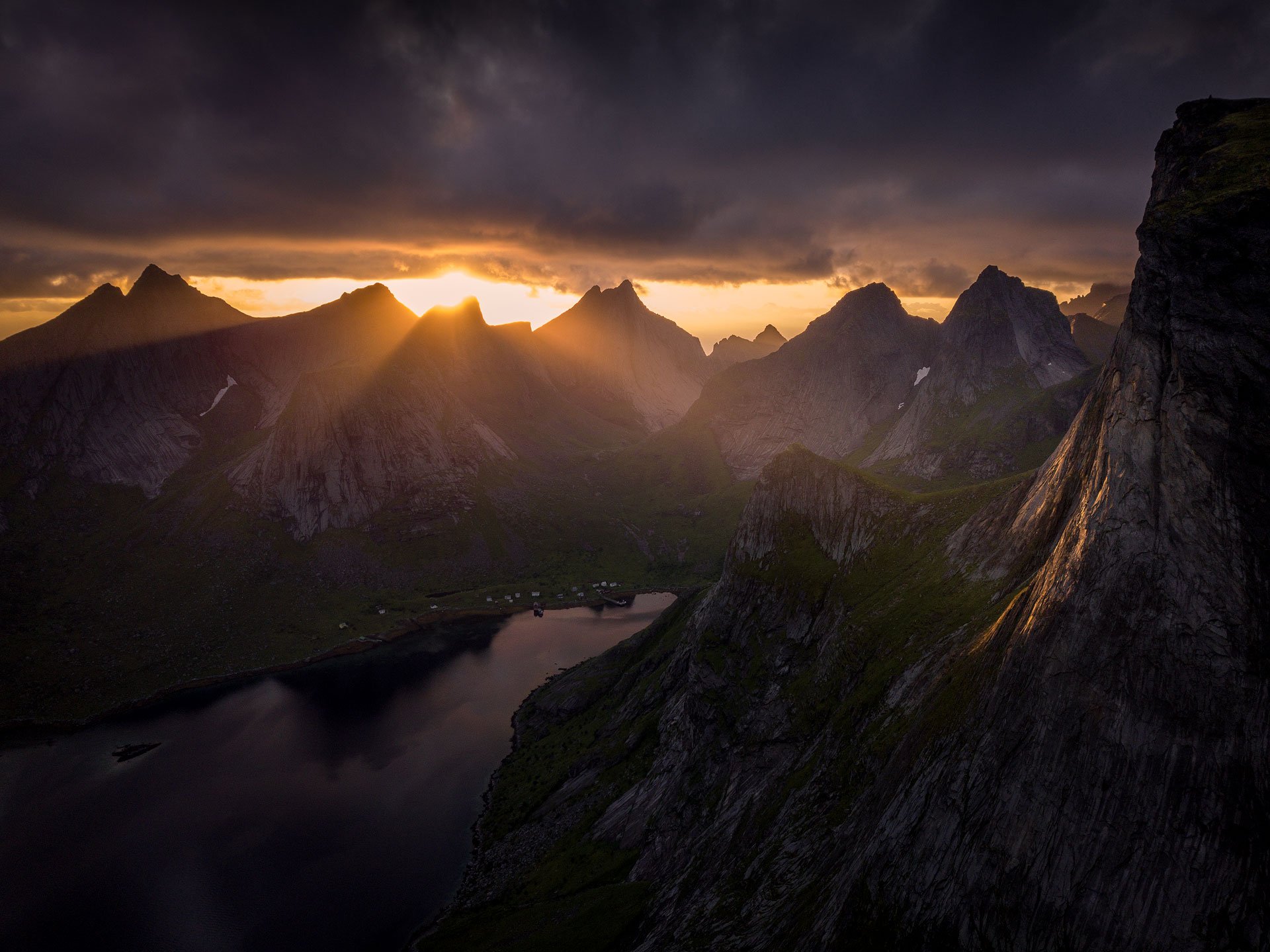 Lofoten-Moskenes-08-20-1.jpg