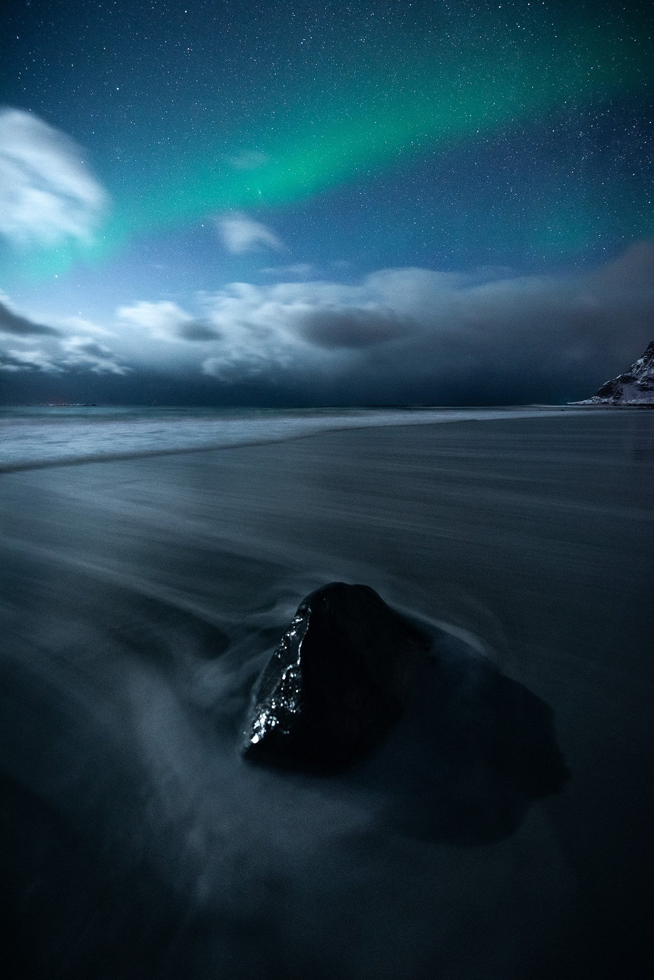Lofoten-Aurora-03-20-3.jpg
