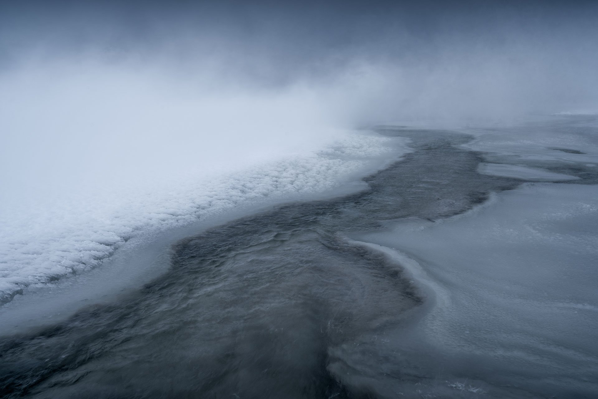 Norway-Lofoten-Haukland-03-23-2.jpg