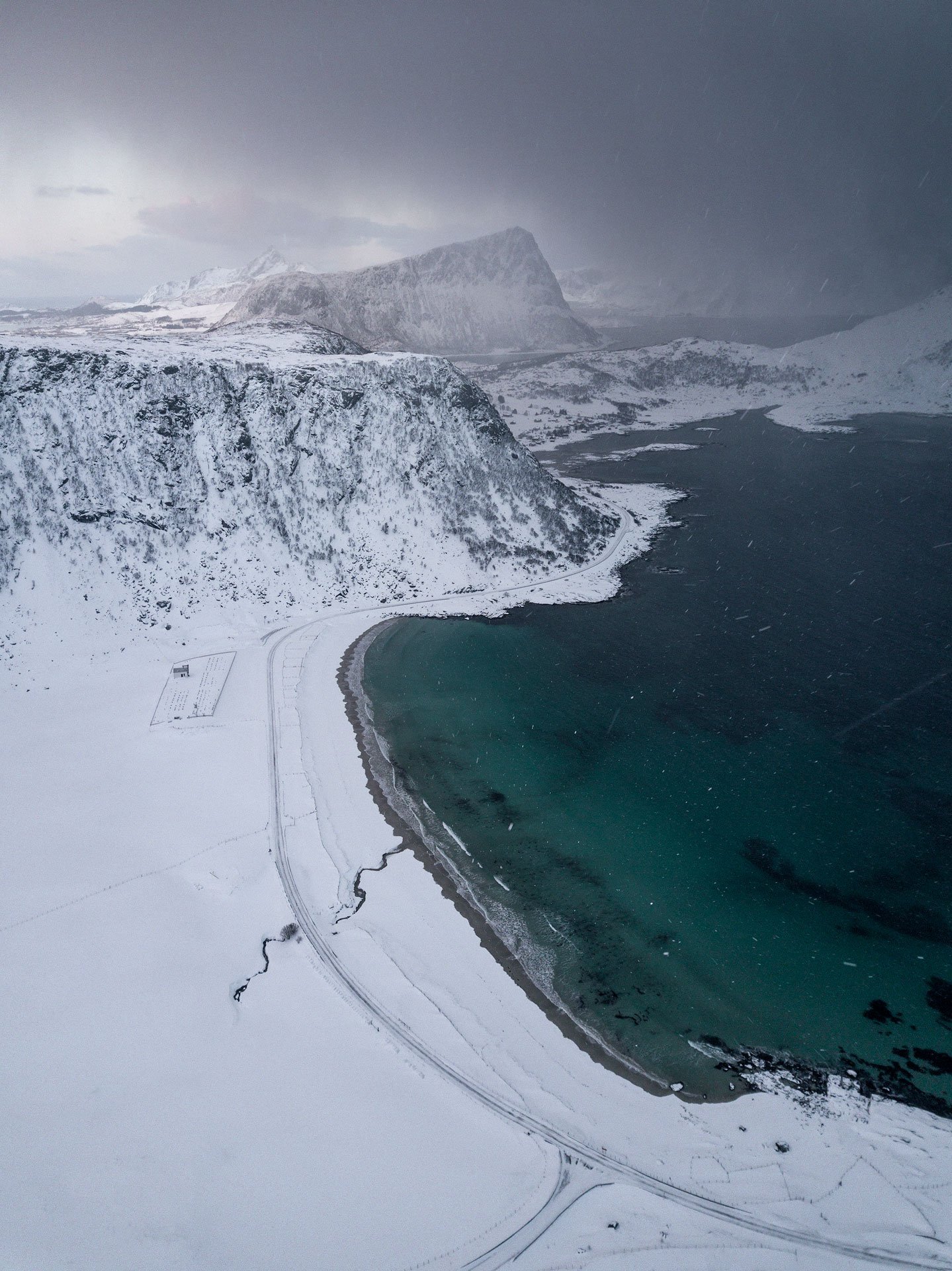 Norway-Lofoten-Haukland-03-23-4.jpg