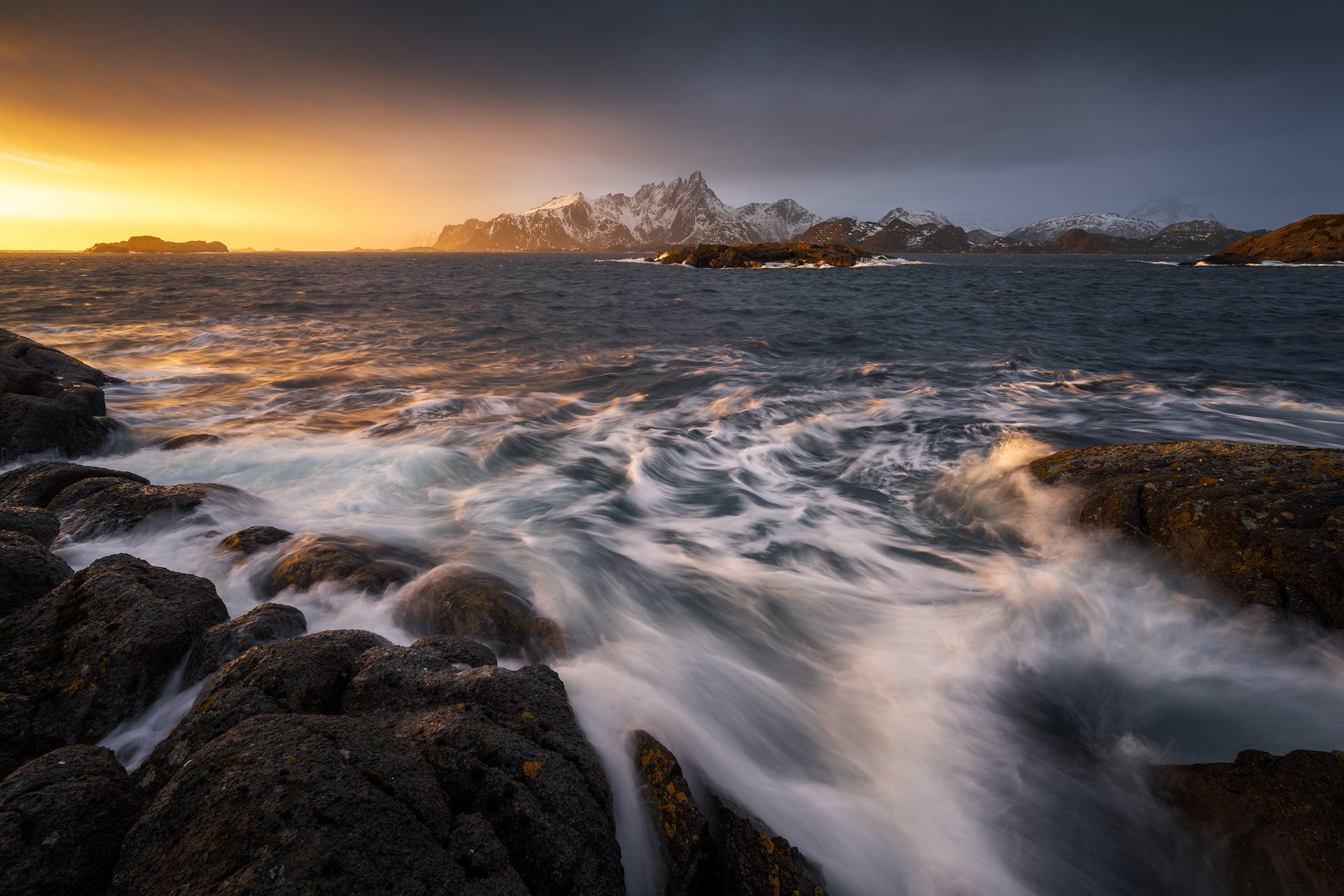 Norway-Lofoten-Mortsund-01-23-1.jpg