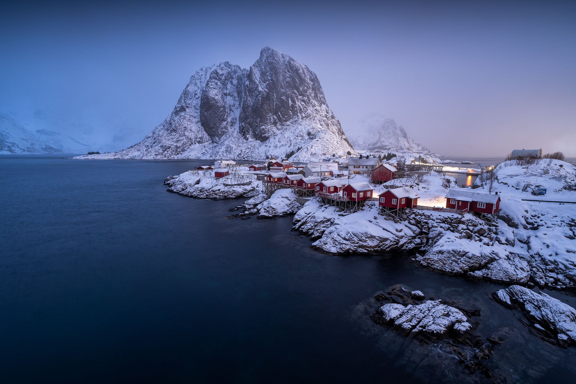 Norway-Lofoten-Hamnoy-02-24-2.jpg