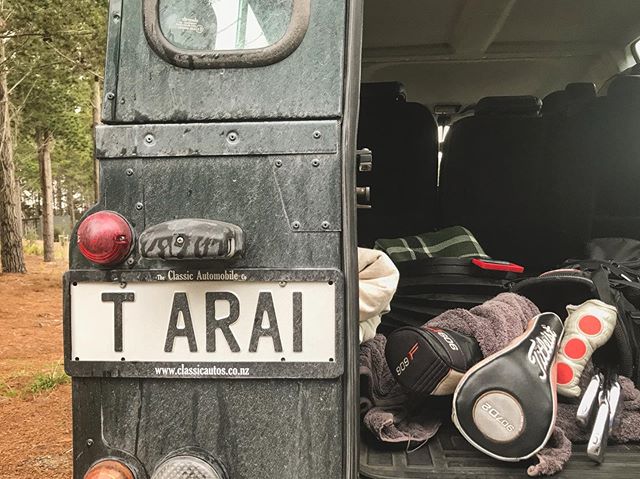 When you get a late afternoon invite to play 9 holes at one of the worlds greatest golf courses you don’t say “no”. And when you find a mouldy banana in your golf bag on the first tee that’s been there for 6 weeks you say “bugger”. And when you’re on 4th tee and shank your two iron you ask, “can I have another ball.” Phone died early into the round so only got a few shots but the sunset was unreal & so was my drive down 6! Truely a magical place to wack a ball with a stick with @ryanolivergolf @jess4goff 🍌⛳️🤙🏼 #tearai #taraiti #golf #magic #bananas