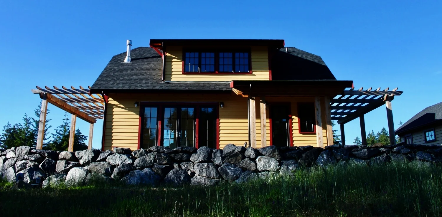 An Island House photo. This house is a two bedroom farmhouse bungalow.