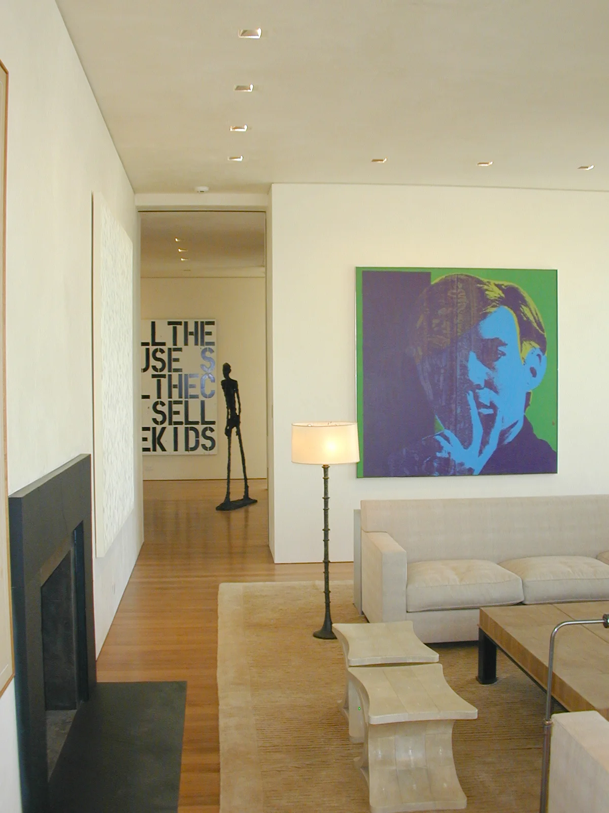 LIVING-FOYER.jpg