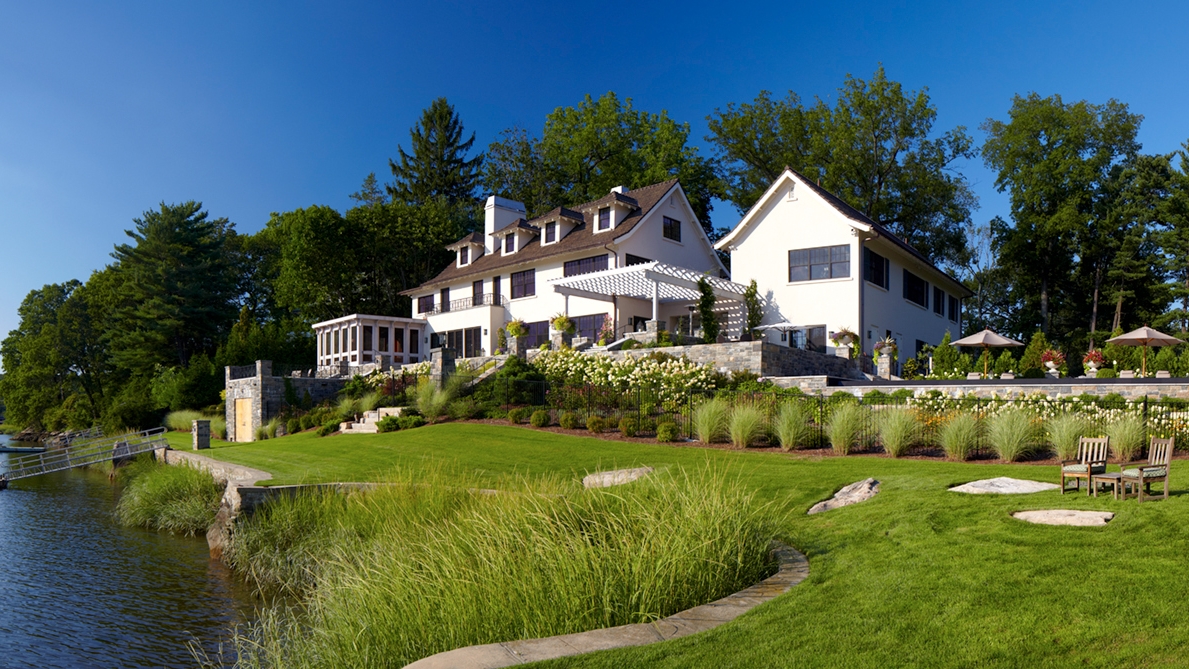 5 Indian Chase Drive - Rear Exterior Panoramic.jpg