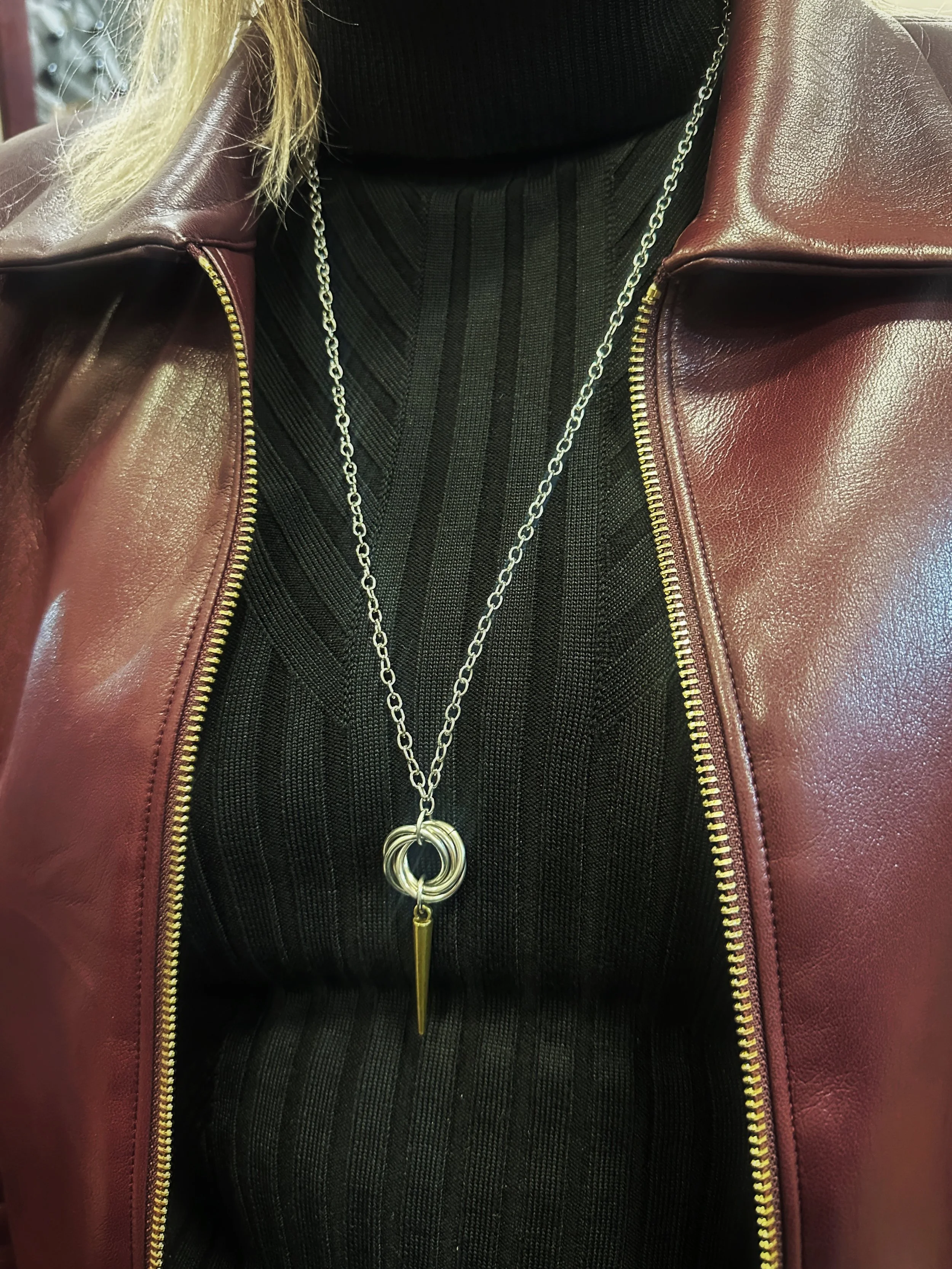 5 Mobius w Spike Long.jpeg