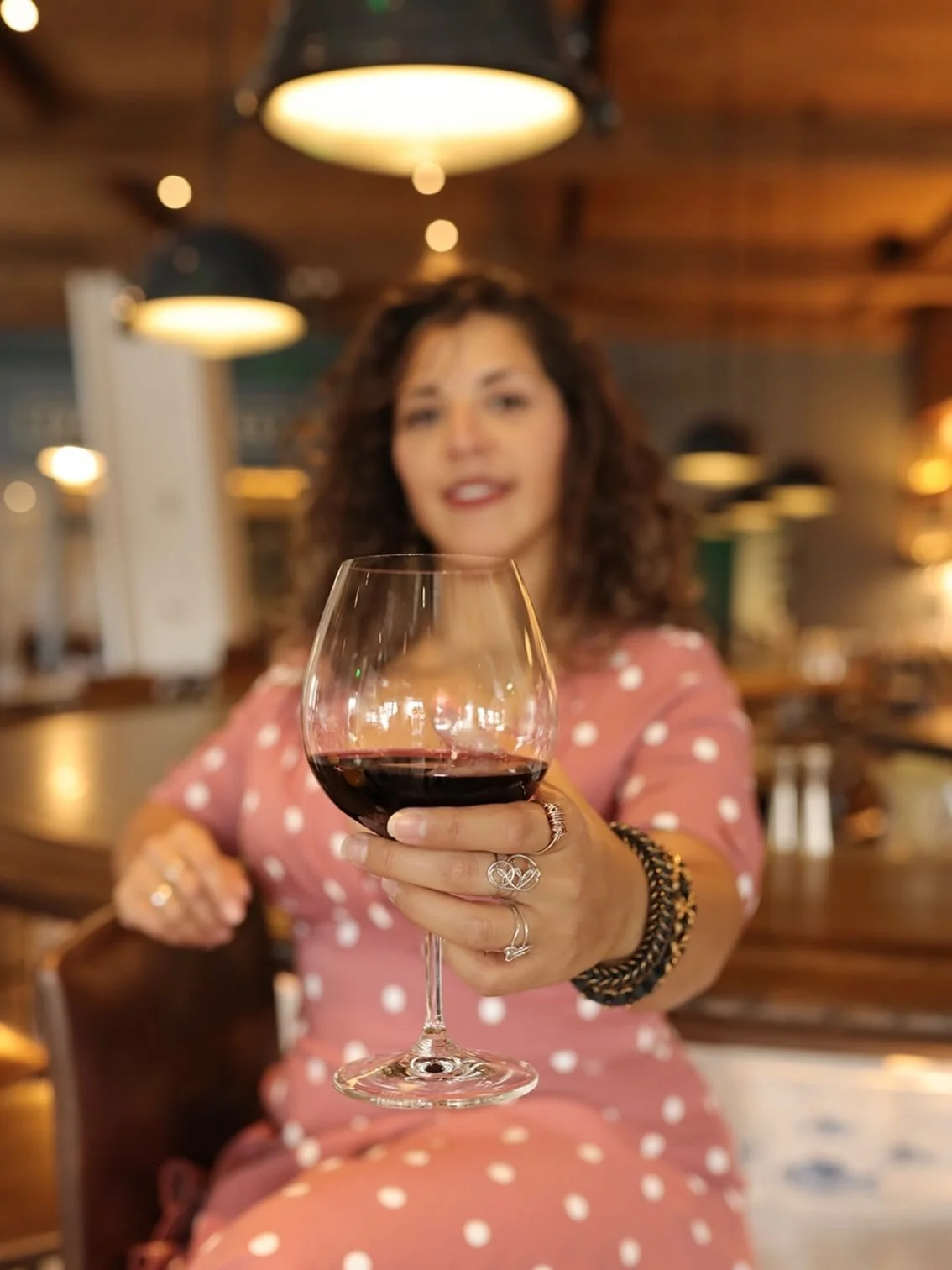 Bring the girls! Wine | live art | female art vendors | live music | twirling <3 

Pop-Up / Local Art Show TOMORROW > Mar 6: 6-9pm at @northsidesocial (Clarendon)

#supportlocal #supportwomen #womenshistorymonth #womanowned #femaleentrepreneurs