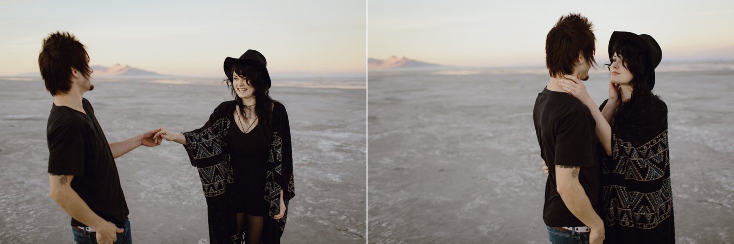 salt-lake-desert-engagement-photography_0016.jpg