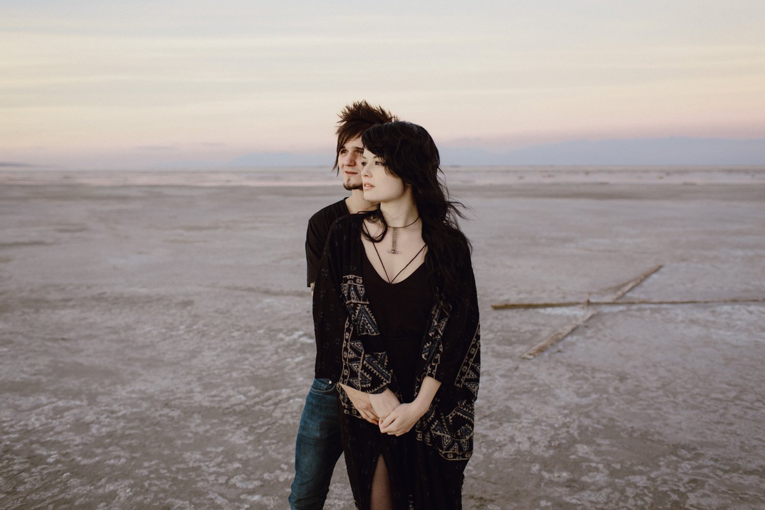 salt-lake-desert-engagement-photography_0025.jpg